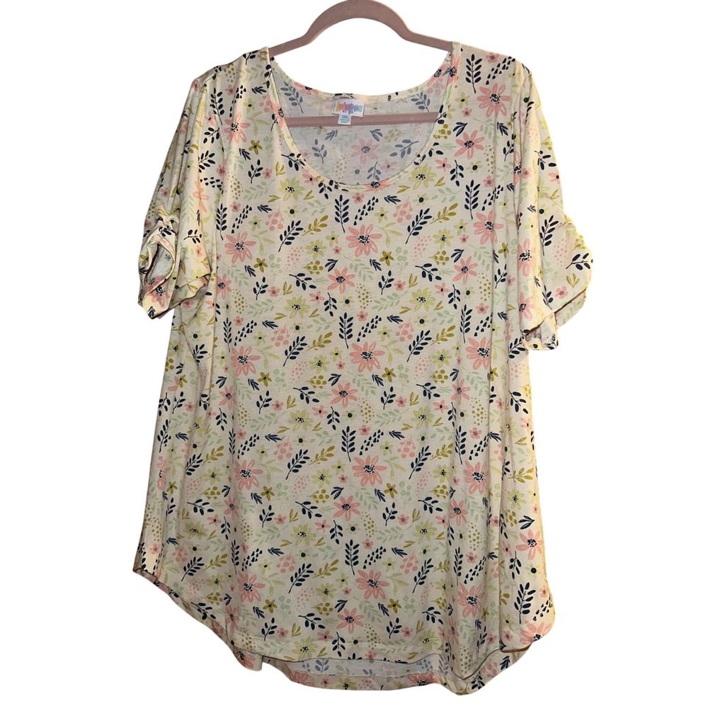 LuLaRoe Floral Print Top 2XL Ruffle Short Sleeve Round Neck Casual‎